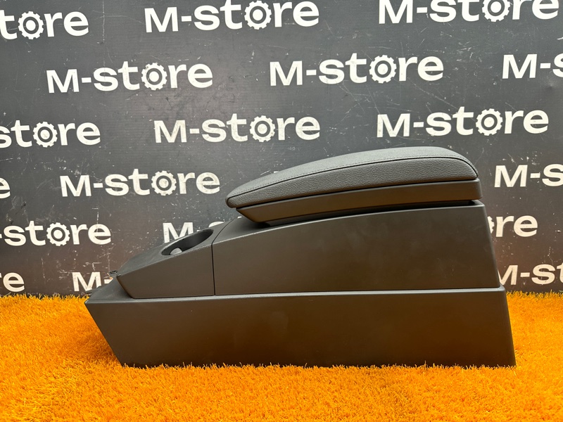 подлокотник, 2000 рублей, Красноярск