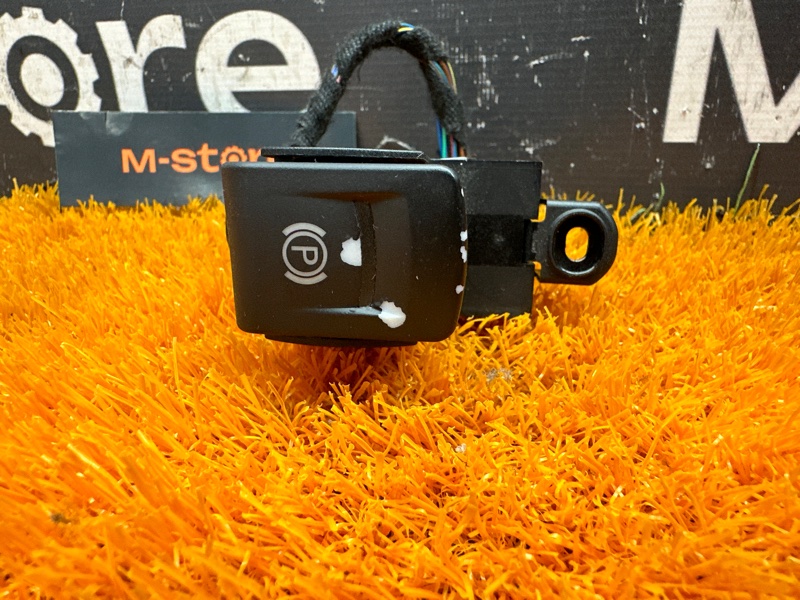 Кнопка стояночного тормоза, 800 рублей, Красноярск