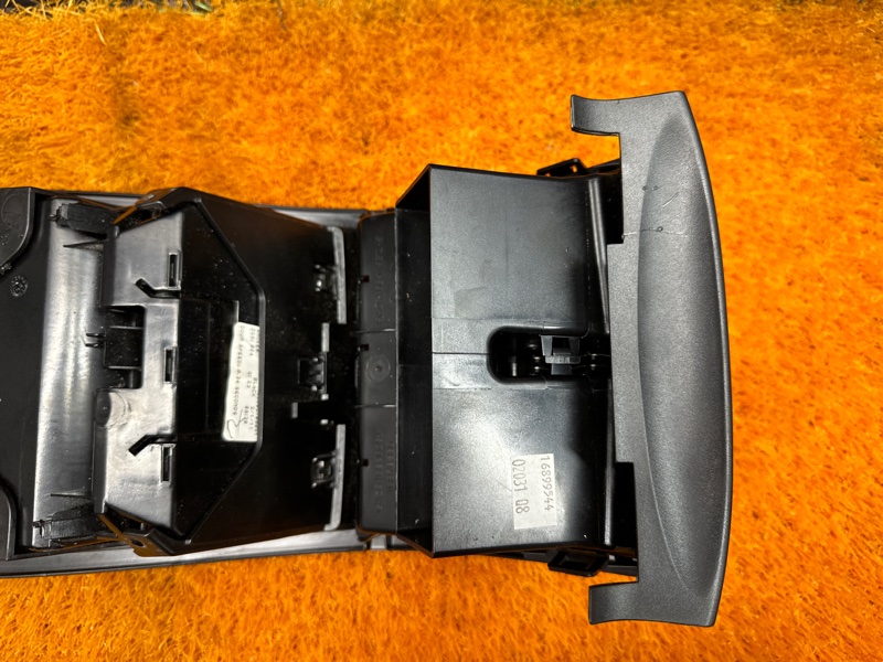 Накладка подлокотника, 1500 рублей, Красноярск