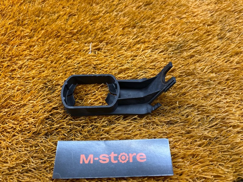 Кронштейн форсунки омывателя фары, 300 рублей, Красноярск