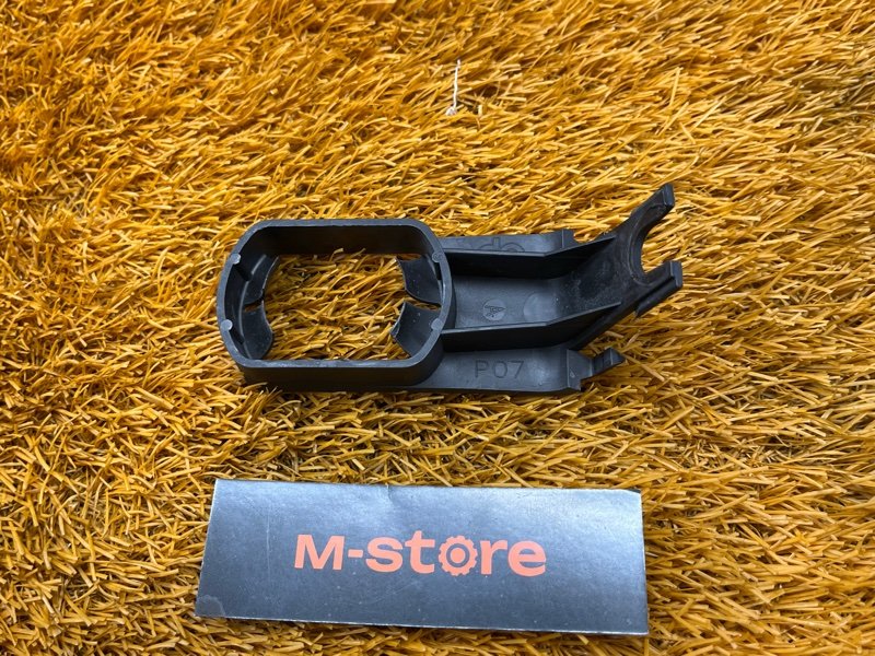 Кронштейн форсунки омывателя фары, 300 рублей, Красноярск