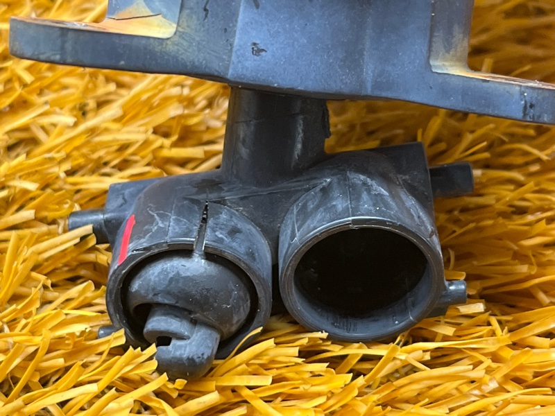 Форсунка омывателя фары, 1000 рублей, Красноярск