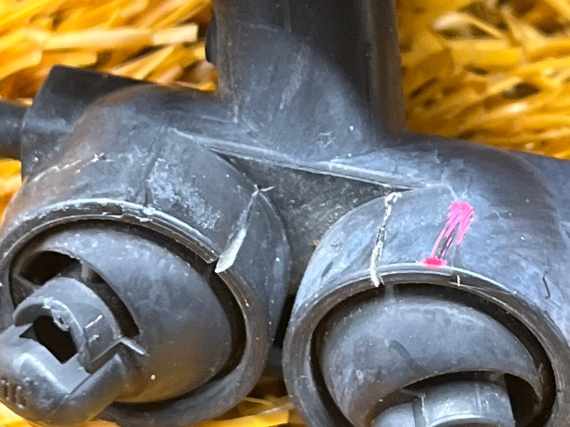 Форсунка омывателя фары, 1000 рублей, Красноярск