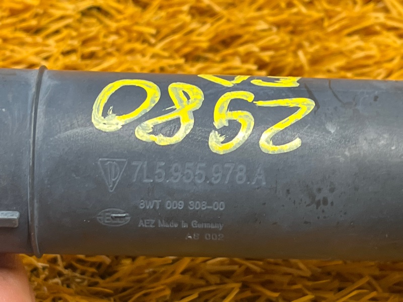 Форсунка омывателя фары, 1000 рублей, Красноярск