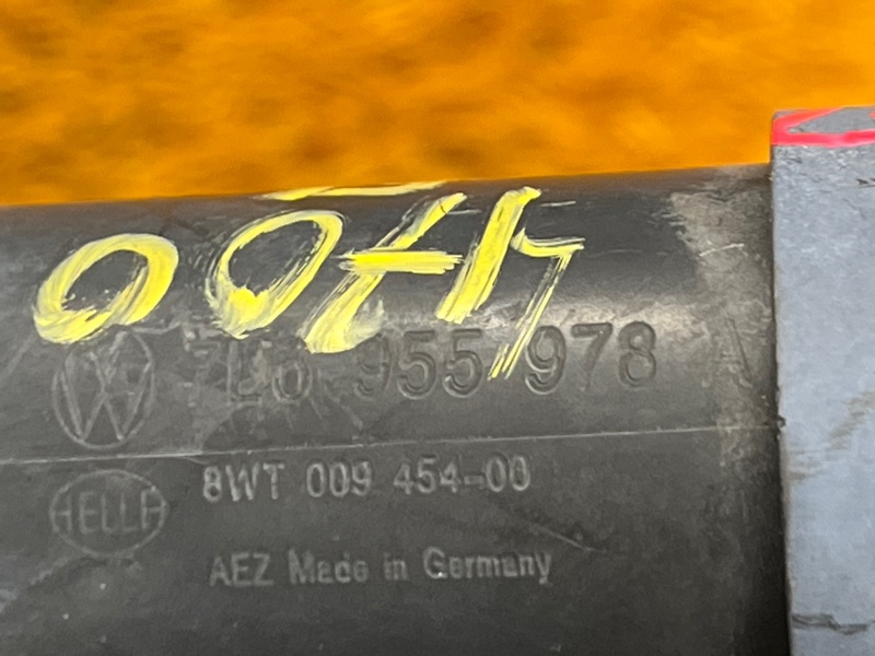 Форсунка омывателя фары, 1000 рублей, Красноярск