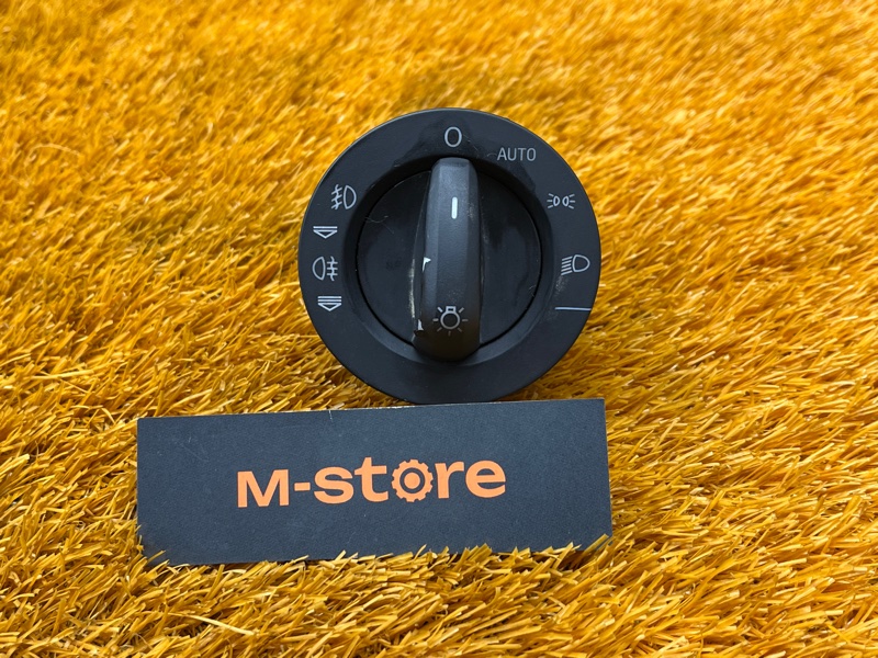 Переключатель света фар, 1000 рублей, Красноярск