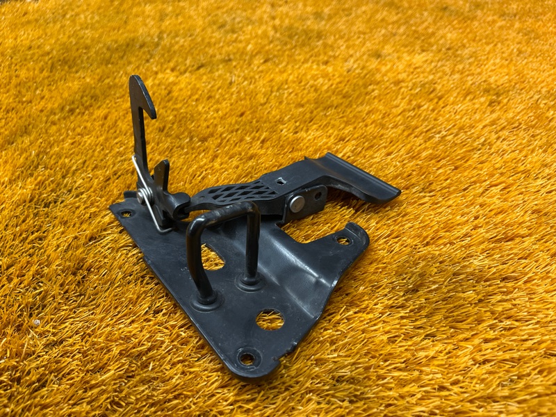 замок капота, 500 рублей, Красноярск