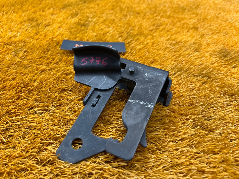 замок капота, 1100 рублей, Красноярск