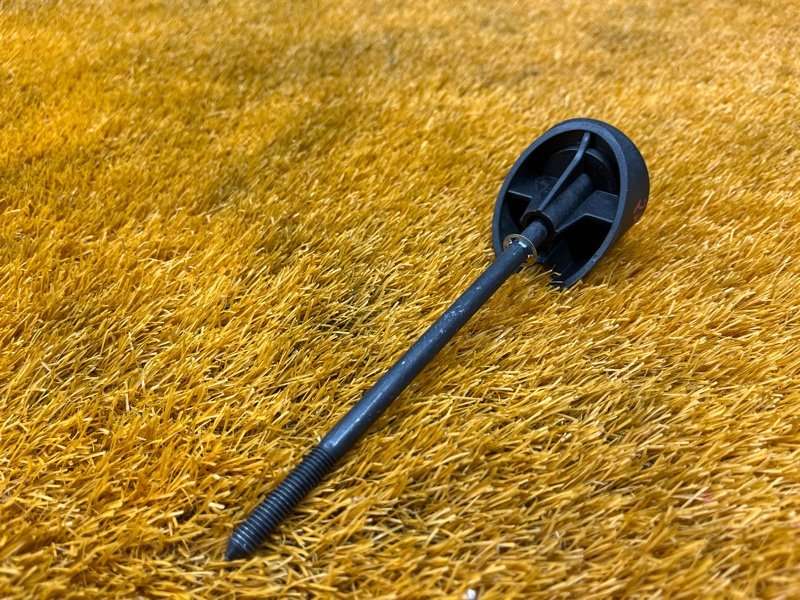 болт крепления запасного колеса, 500 рублей, Красноярск