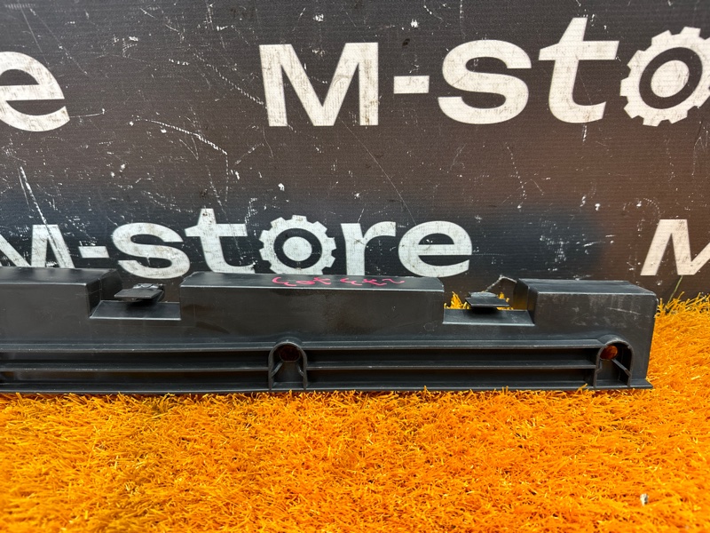 кронштейн порога, 400 рублей, Красноярск