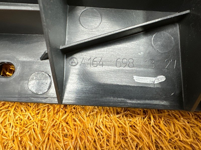 кронштейн порога, 400 рублей, Красноярск