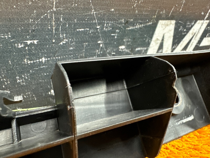 кронштейн порога, 300 рублей, Красноярск