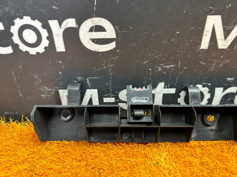 кронштейн порога, 300 рублей, Красноярск