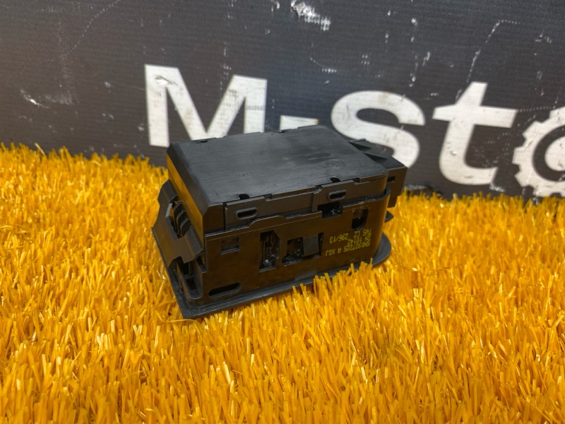 Кнопка стояночного тормоза, 1500 рублей, Красноярск