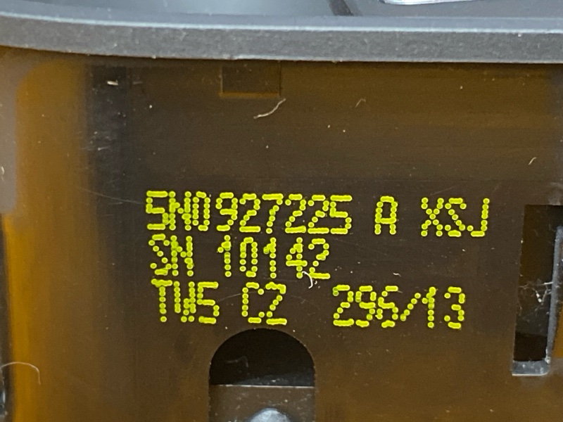 Кнопка стояночного тормоза, 1500 рублей, Красноярск