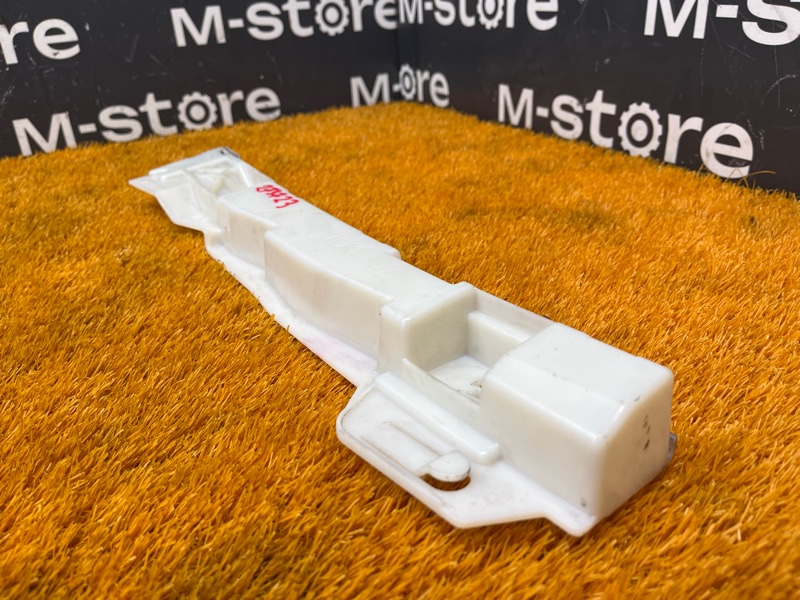 кронштейн порога, 1400 рублей, Красноярск