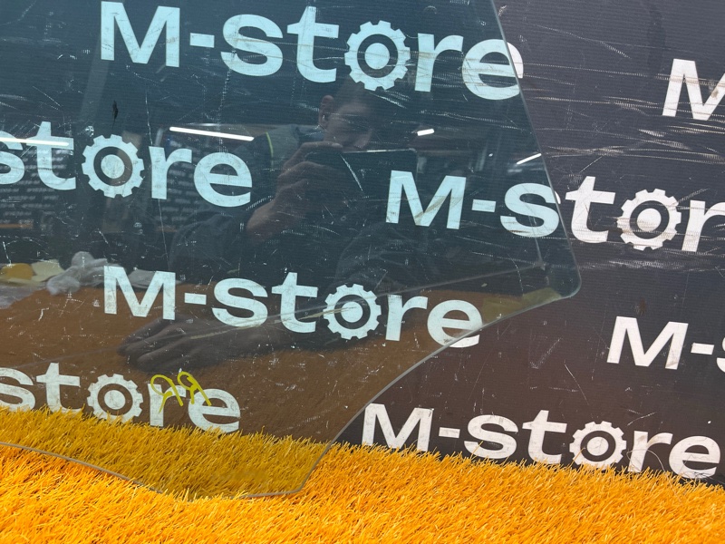 Стекло боковое, 1000 рублей, Красноярск