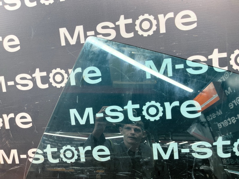 Стекло боковое, 1000 рублей, Красноярск