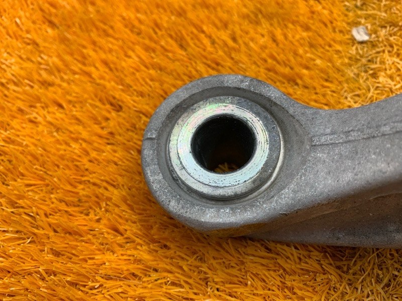 Рычаг подвески нижний, 1000 рублей, Красноярск