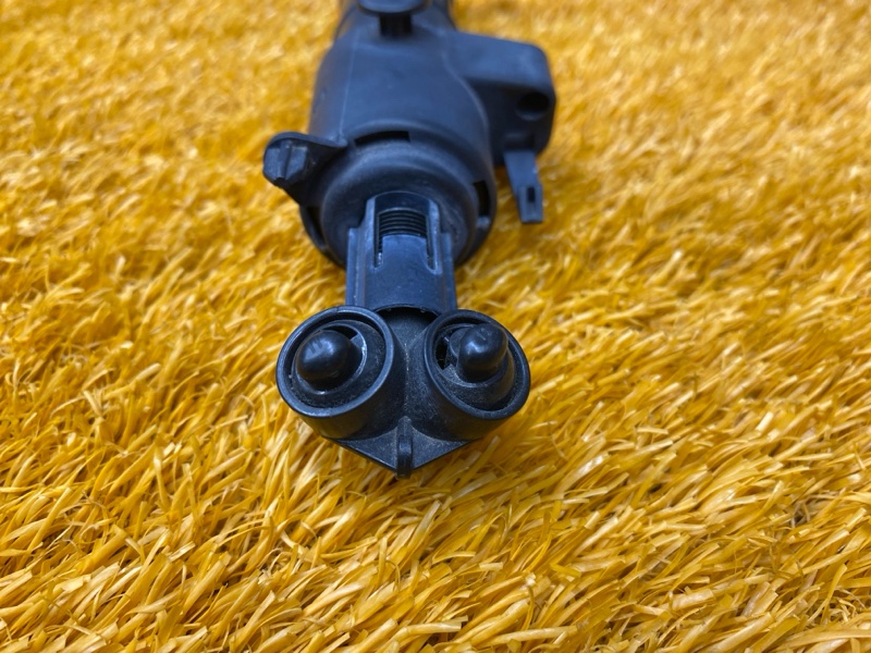 Форсунка омывателя фары, 2500 рублей, Красноярск