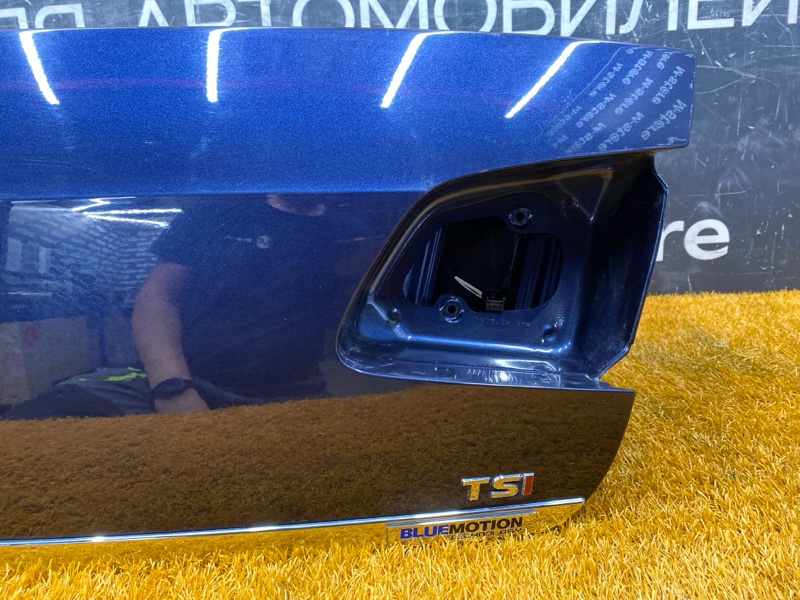 крышка багажника, 12000 рублей, Красноярск