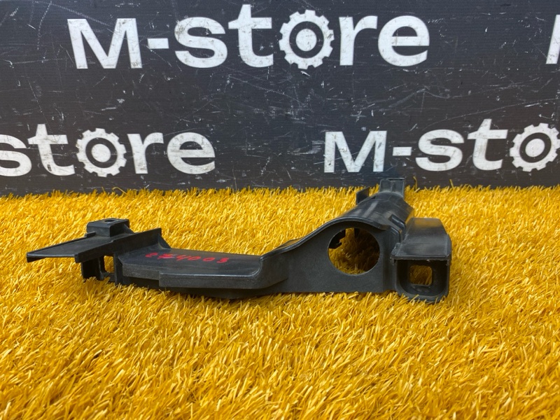 кронштейн фары, 1000 рублей, Красноярск