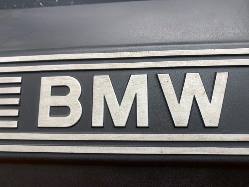 крышка двигателя, 500 рублей, Красноярск