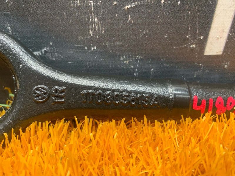 Крюк буксировочный, 1500 рублей, Красноярск