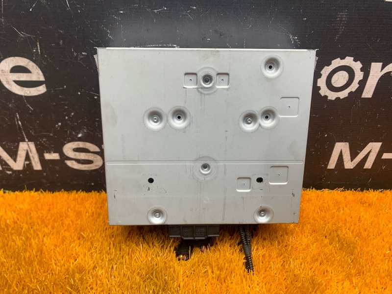 Блок управления магнитолой, 1000 рублей, Красноярск