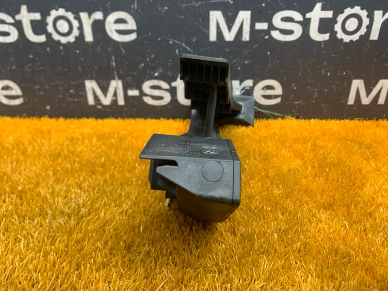 педаль газа, 500 рублей, Красноярск