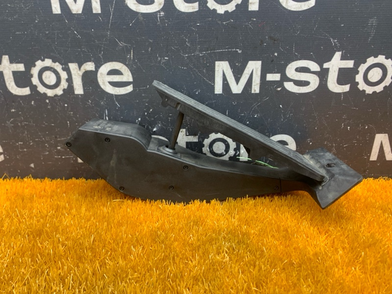 педаль газа, 500 рублей, Красноярск