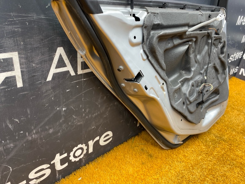 дверь, 10000 рублей, Красноярск