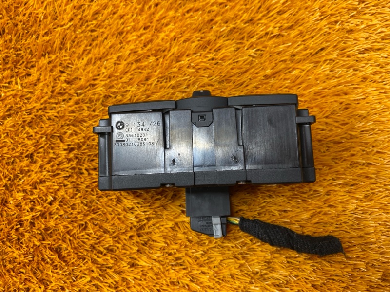 Переключатель света фар, 1000 рублей, Красноярск