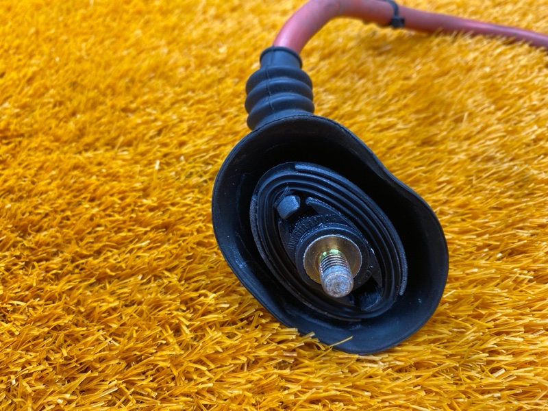 Клемма аккумулятора плюс, 1000 рублей, Красноярск