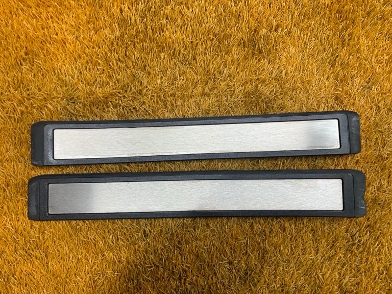 Накладка на порог салона, 1500 рублей, Красноярск