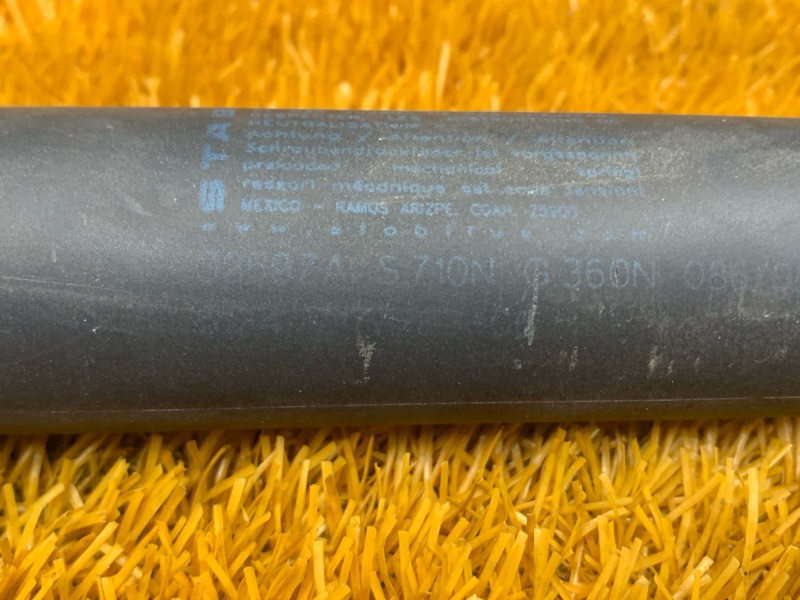 амортизатор багажника, 3000 рублей, Красноярск