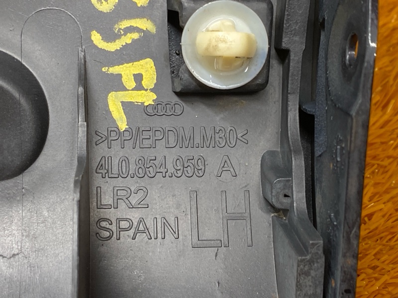 молдинг на крыло, 2000 рублей, Красноярск