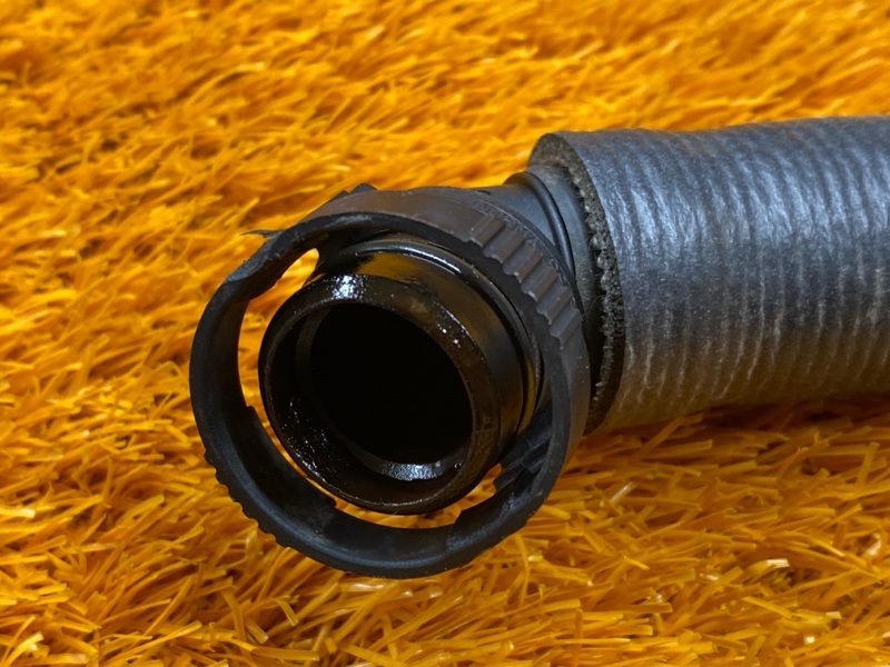 Патрубок картерных газов, 1000 рублей, Красноярск