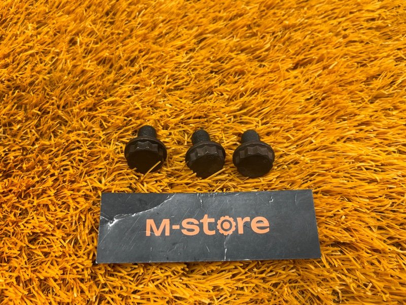 болт гидротрансформатора, 300 рублей, Красноярск