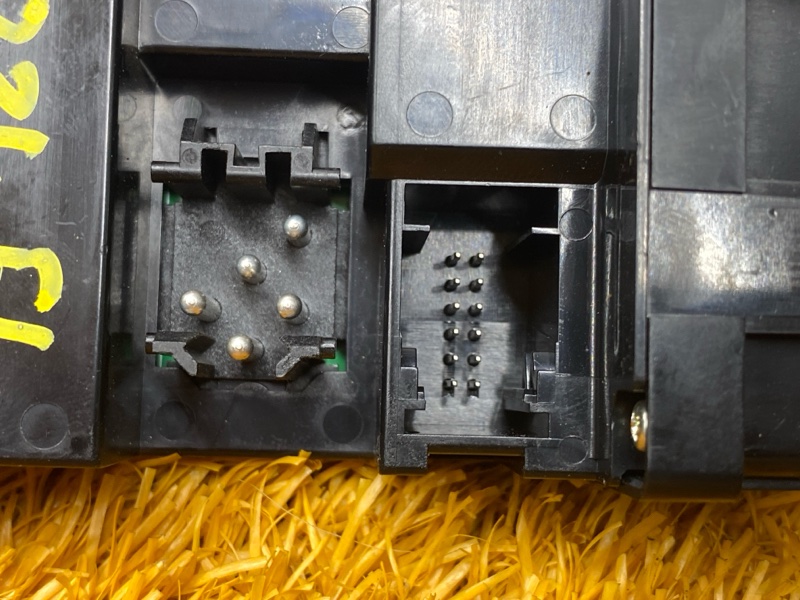 кнопка стеклоподъемника, 300 рублей, Красноярск