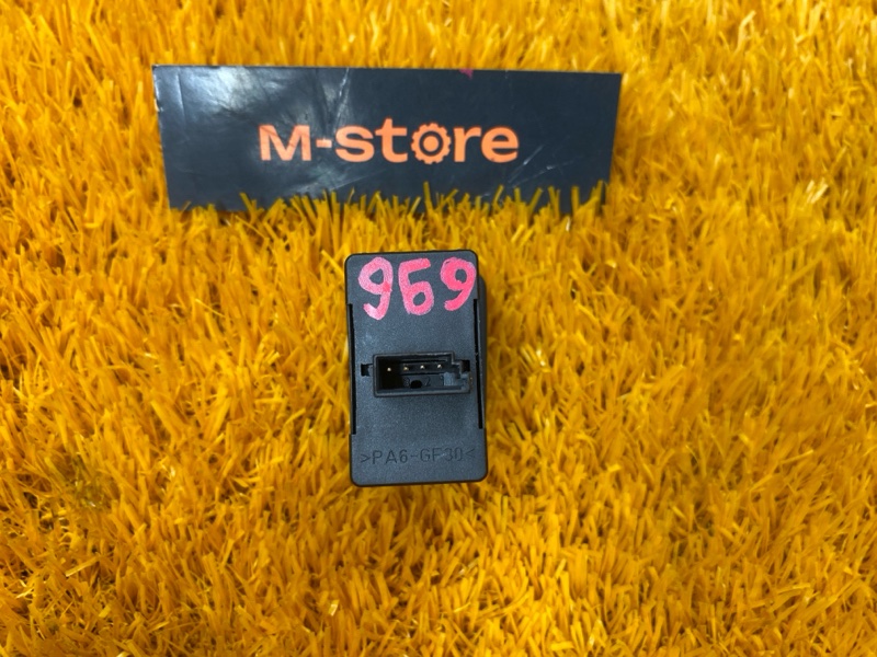 кнопка стеклоподъемника, 500 рублей, Красноярск