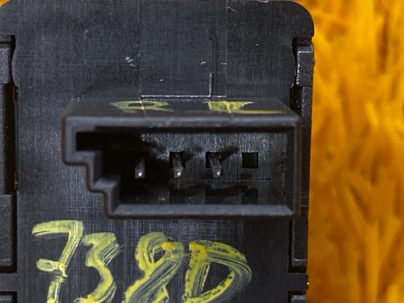 кнопка стеклоподъемника, 300 рублей, Красноярск