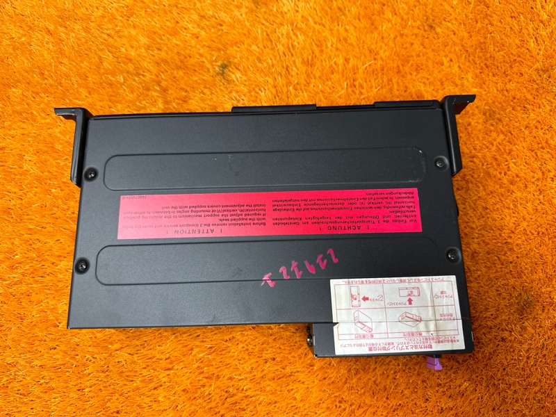 CD-Чейнджер, 1000 рублей, Красноярск