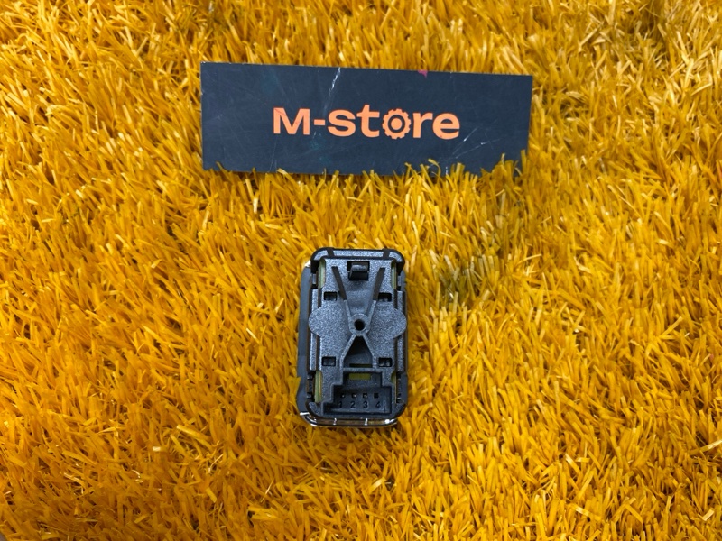 Кнопка открывания багажника, 350 рублей, Красноярск