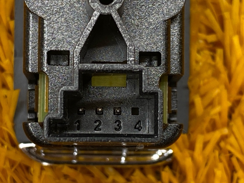 Кнопка открывания багажника, 350 рублей, Красноярск