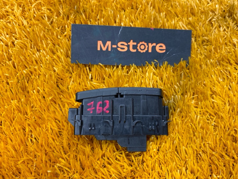 Кнопка центрального замка, 300 рублей, Красноярск