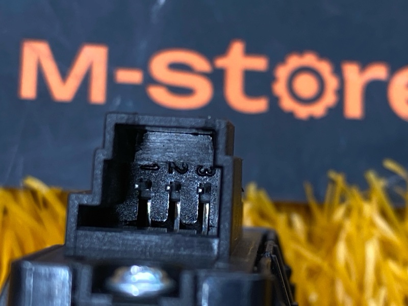 Кнопка центрального замка, 300 рублей, Красноярск