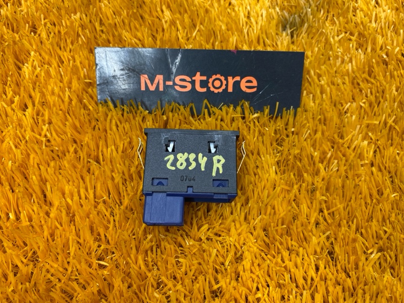 Кнопка открывания багажника, 300 рублей, Красноярск