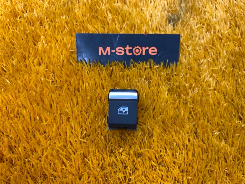 кнопка стеклоподъемника, 500 рублей, Красноярск