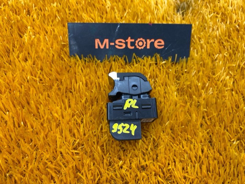 кнопка стеклоподъемника, 500 рублей, Красноярск